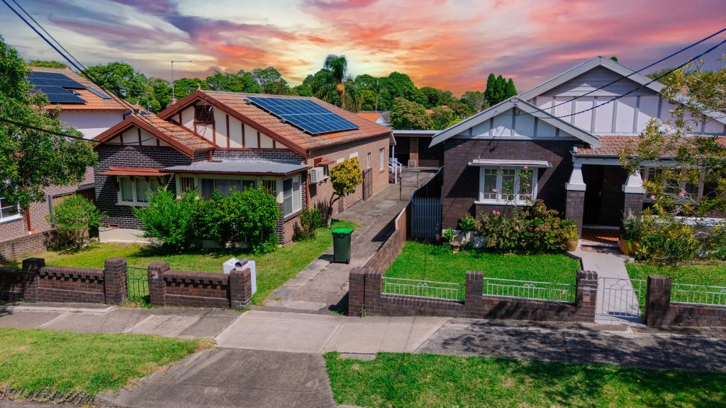 Australian home energy upgrades initiatives database 